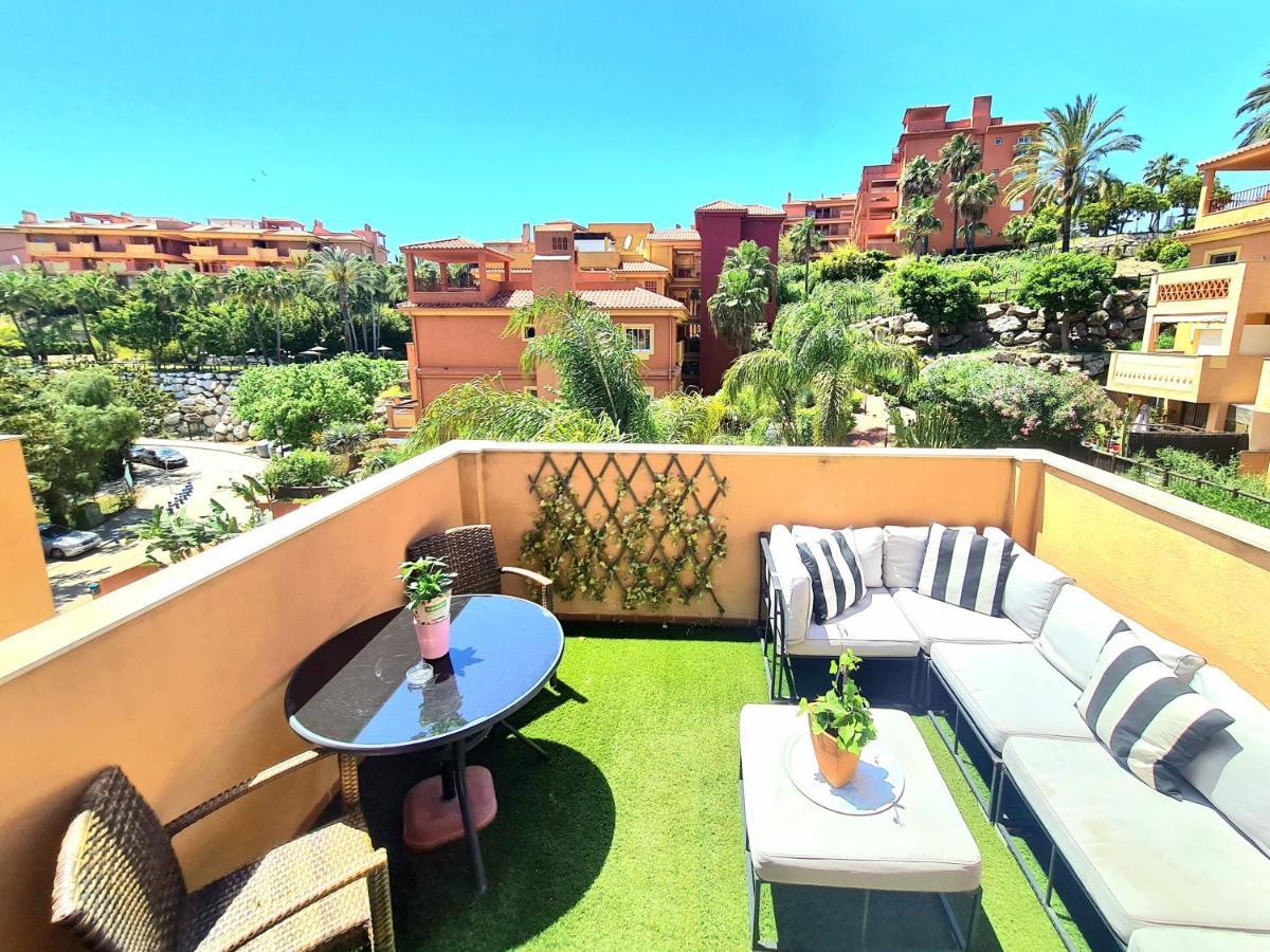 Aa Guest - Reserva De Marbella Golf Course Eco Екстер'єр фото
