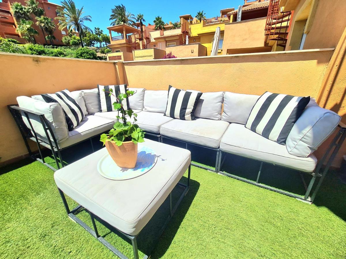 Aa Guest - Reserva De Marbella Golf Course Eco Екстер'єр фото