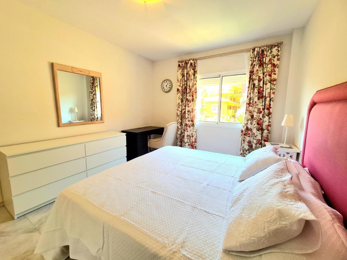 Aa Guest - Reserva De Marbella Golf Course Eco Екстер'єр фото